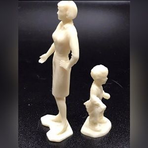 Rare Vintage Marx Set Of 2 Figures, Mother & Baby.